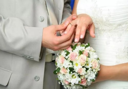 孩子不到一岁离婚能判给男方吗